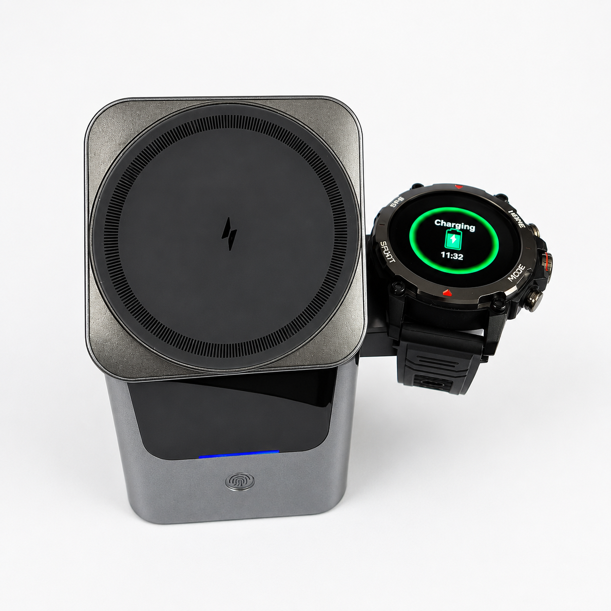 Smartwatch_TREK_1_cargando_en_la_base_inalambrica